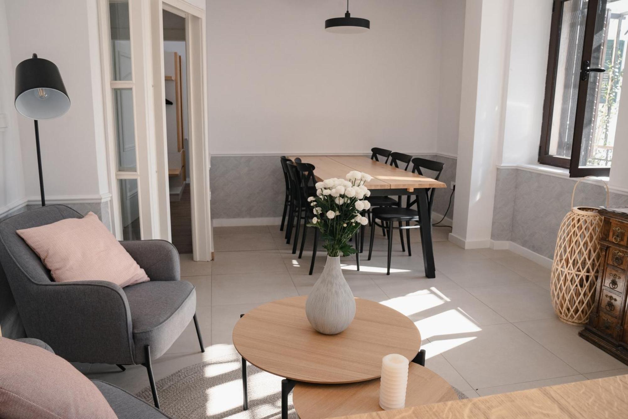 Nest 382 Apartment Kotor Bagian luar foto