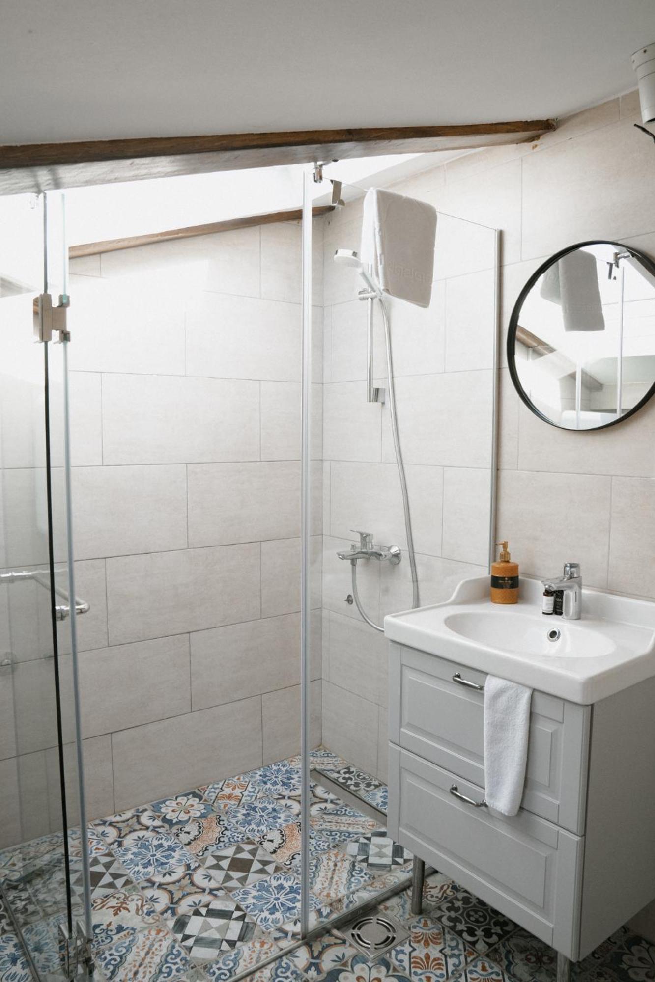 Nest 382 Apartment Kotor Bagian luar foto